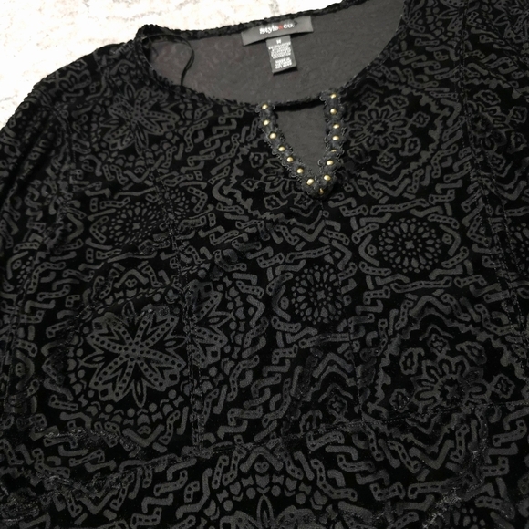 STYLE & CO Black Velvet Burnout Long Sleeve, Bell Sleeves, Witchy Whimsigoth, M - Picture 12 of 16